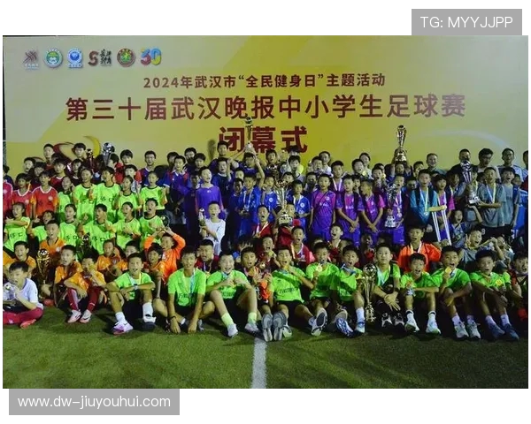 激情绿茵巅峰对决开启足球加分挑战燃动青春梦想舞台