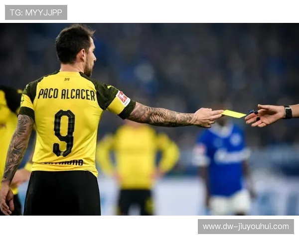 足球游戏中球员受伤机制解析及其对比赛策略和玩家体验的影响